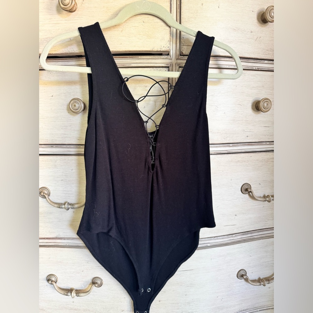 F21 Black V-Neck Bodysuit with Lace-Up Detail